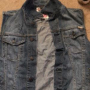 Sleeveless jean jacket from Aeropostale